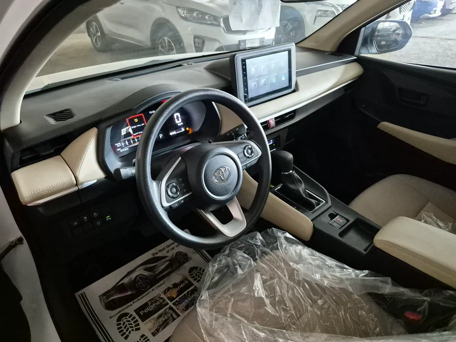 2026 Toyota Yaris  Y Plus 