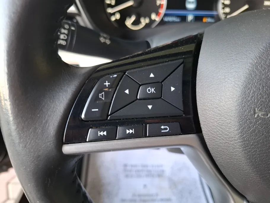 2024 Nissan Altima SV 