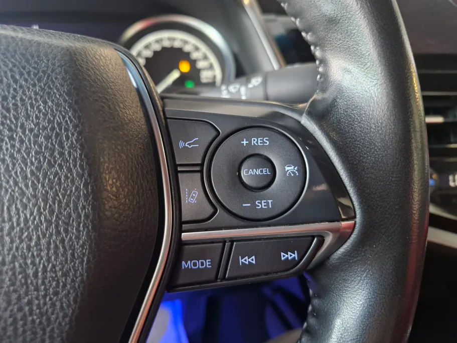 2024 Toyota Camry  SE 