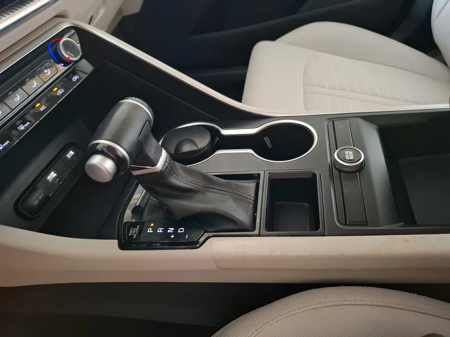 2022 Kia K5 GL 