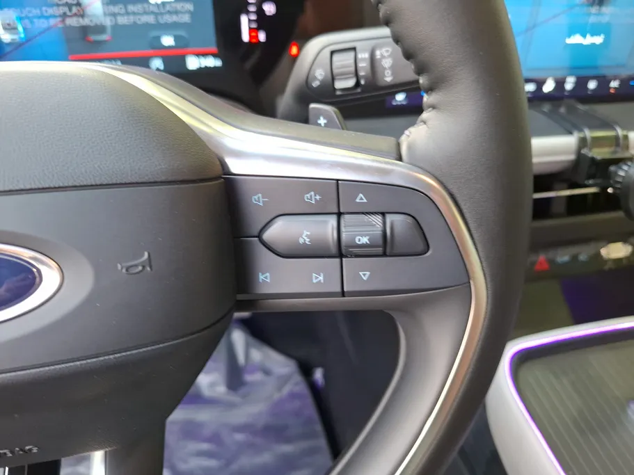 فورد تورس ترند 2026 