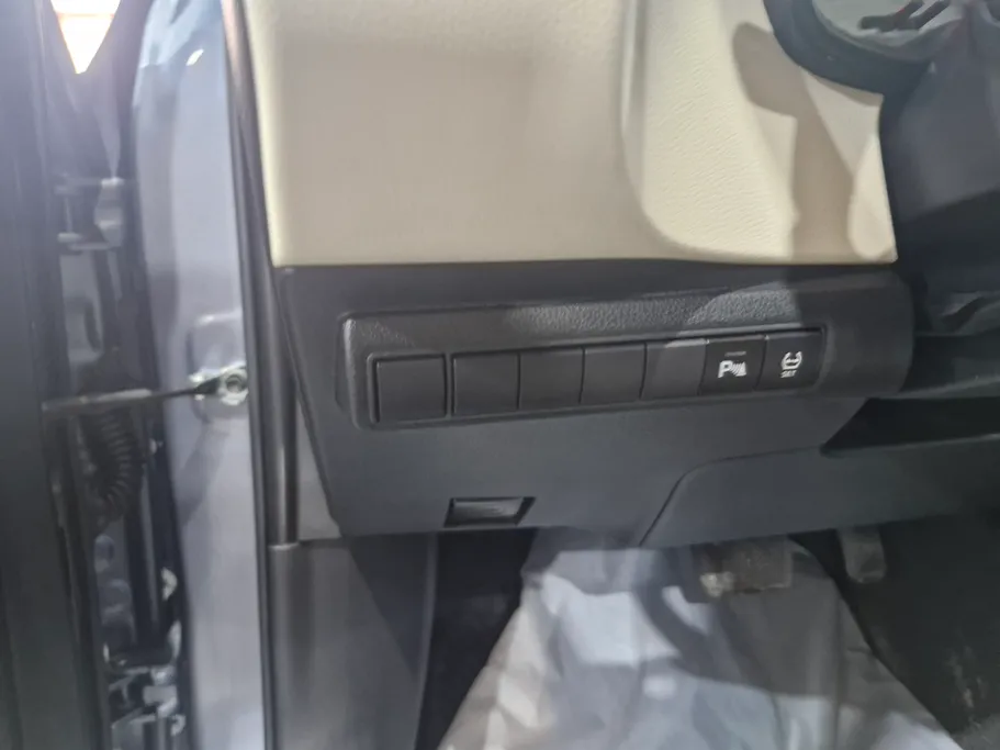 2025 Toyota Corolla XLI 
