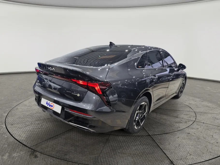 2025 Kia K5 LX2 