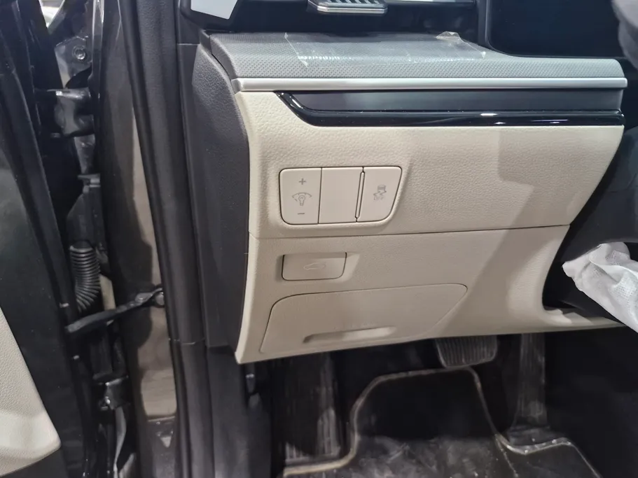 2025 Kia K5 LX2 