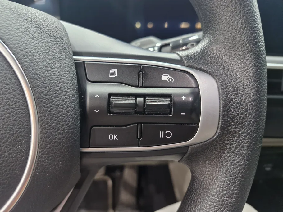 2025 Kia K5 LX2 
