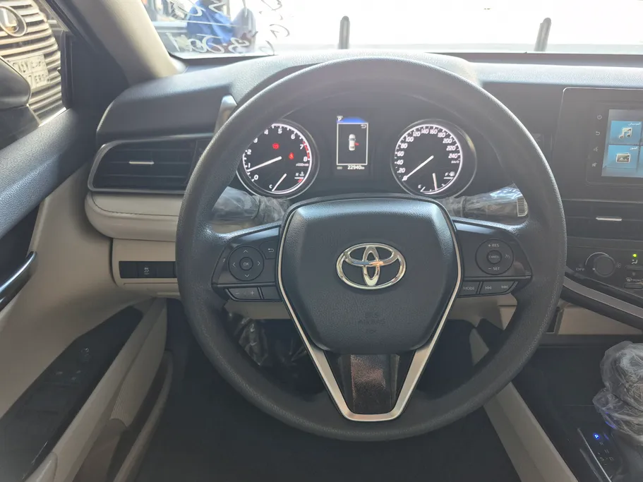 2024 Toyota Camry  LE 