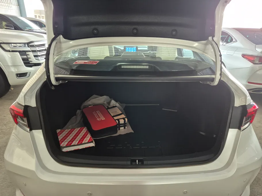 2023 Toyota Corolla XLI Executive Moonroof 