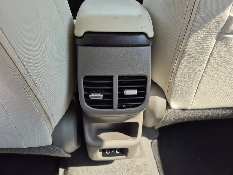 2024 Hyundai Accent Fleet 
