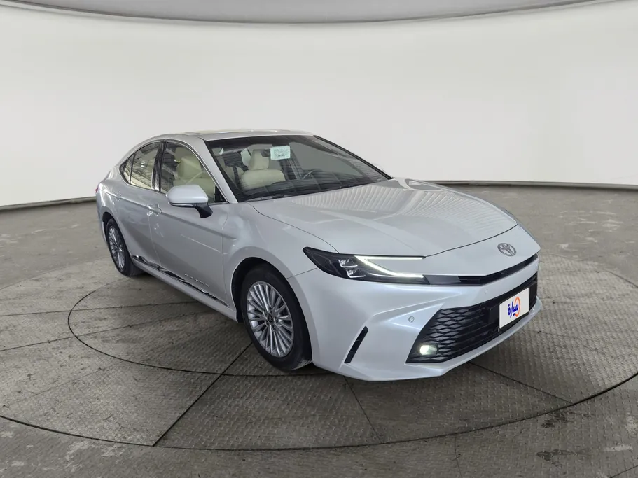 2025 Toyota Camry  LE 