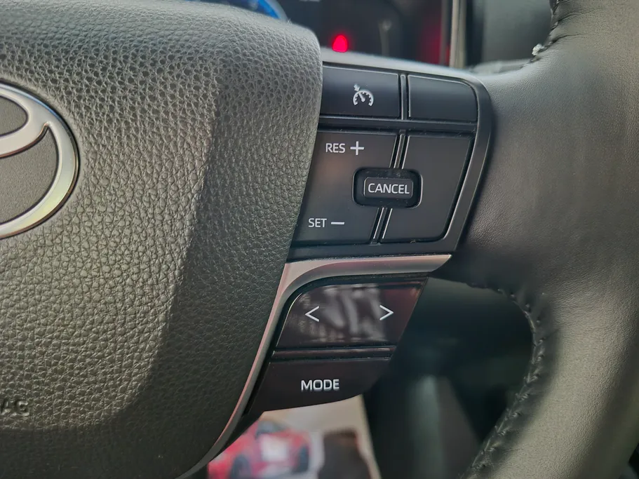 2025 Toyota Camry  LE 