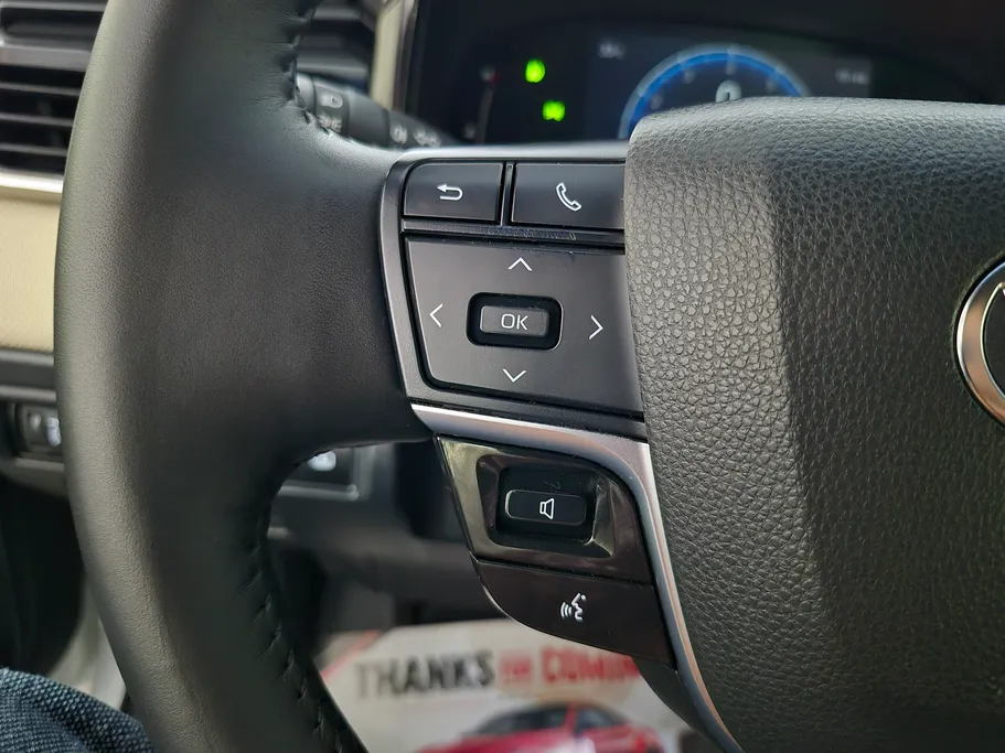 2025 Toyota Camry  LE 