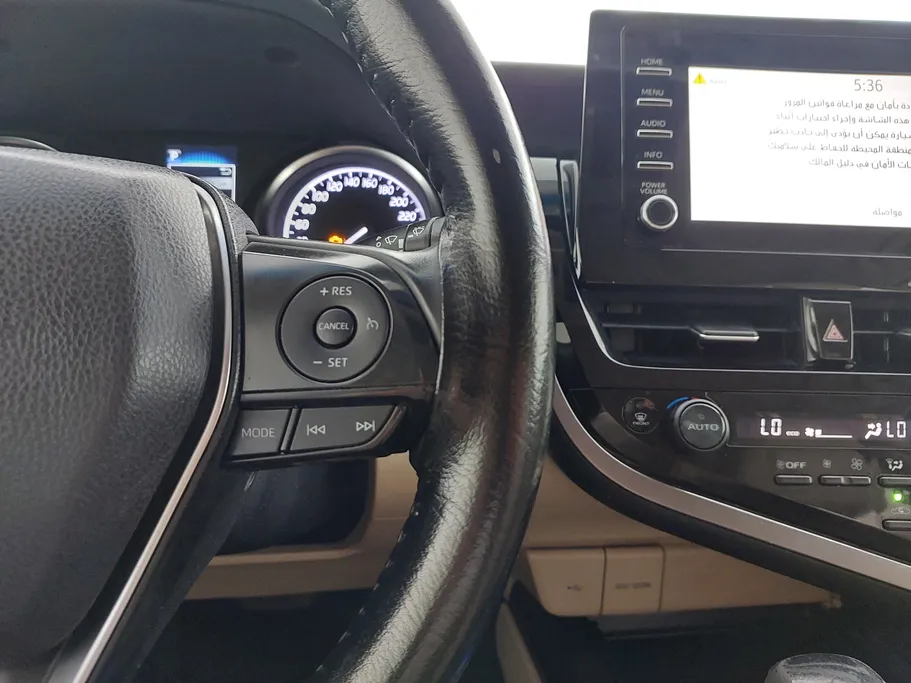 2022 Toyota Camry  GLE 