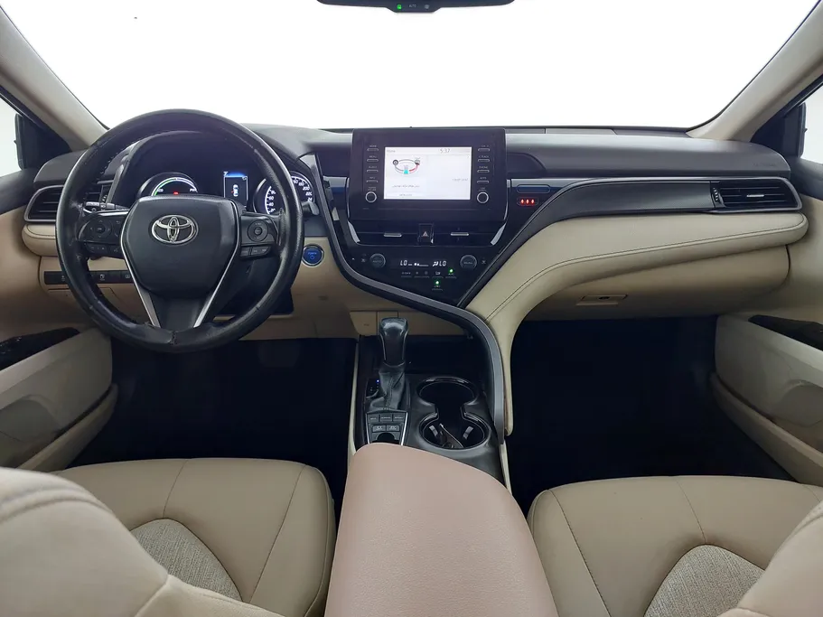 2022 Toyota Camry  GLE 