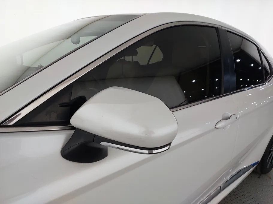 2022 Toyota Camry  GLE 