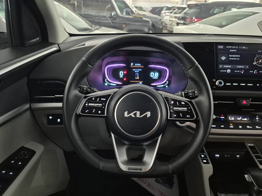 كيا كارينز GLS 2025 