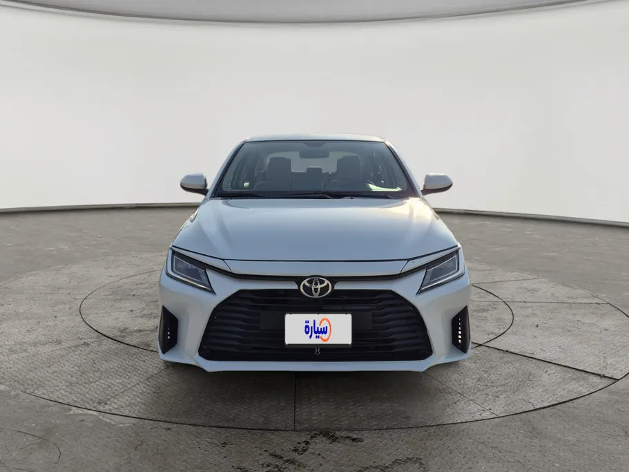 2024 Toyota Yaris  Y 