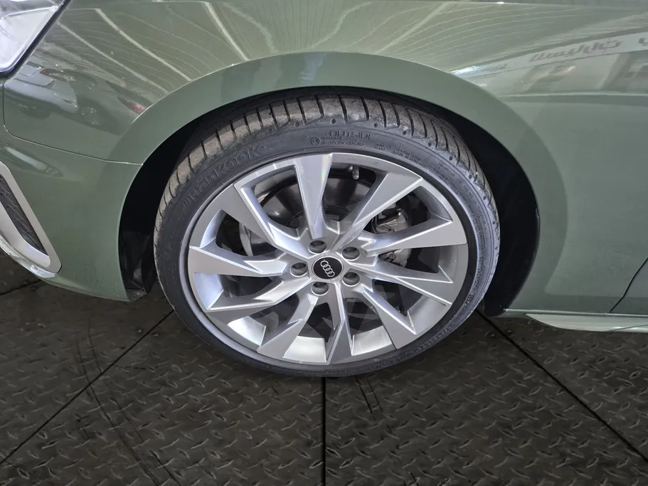اودي A4 35 TFSI 2024 
