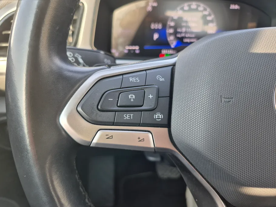 2024 Volkswagen T Roc Life 