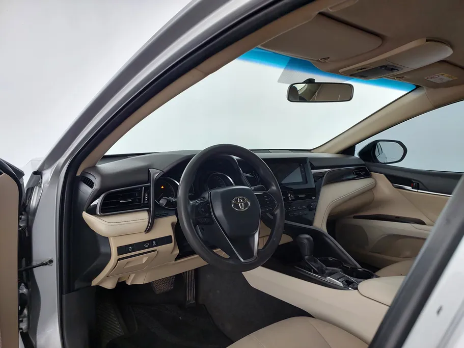 2022 Toyota Camry  LE 