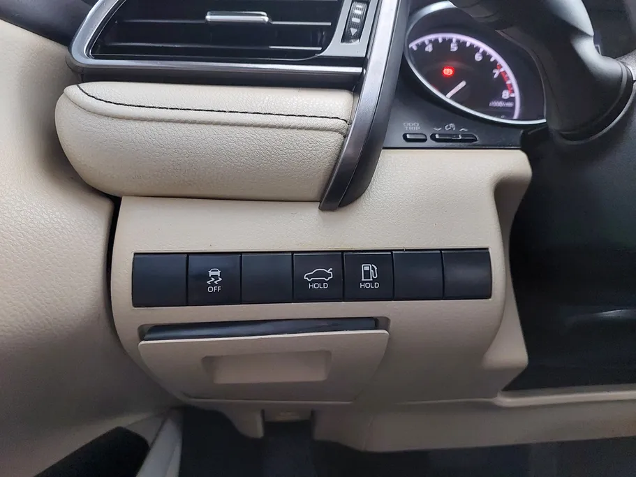 2022 Toyota Camry  LE 