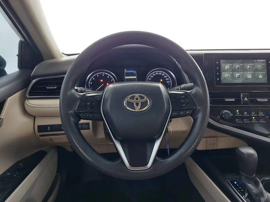 2022 Toyota Camry  LE 