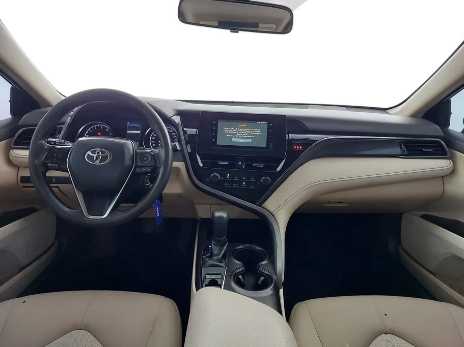 2022 Toyota Camry  LE 