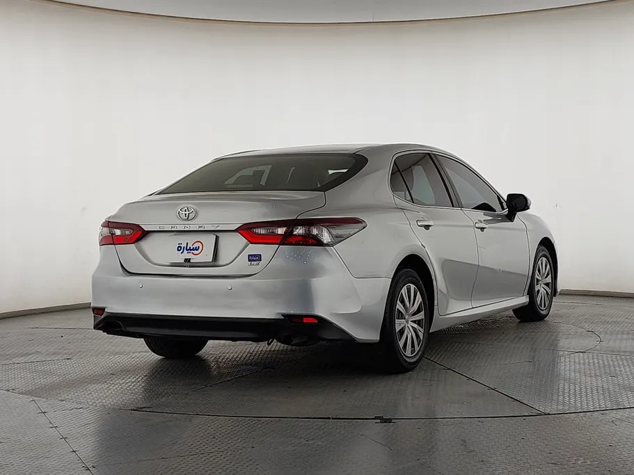 2022 Toyota Camry  LE 