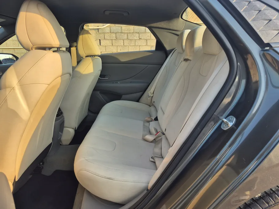 2024 هيونداي Elantra فلييت 
