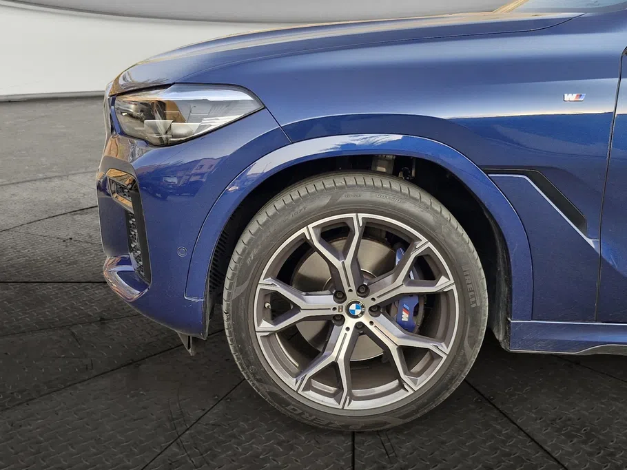 2023 BMW X Series 6 xDrive 40i 