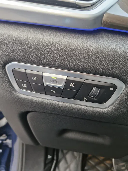 2023 BMW X Series 6 xDrive 40i 
