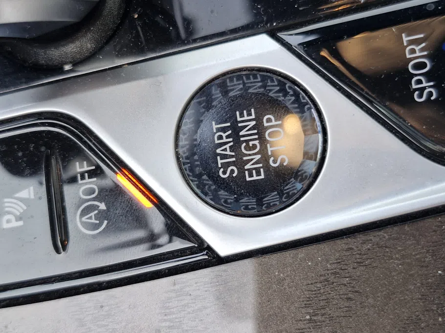 2023 BMW X Series 6 xDrive 40i 