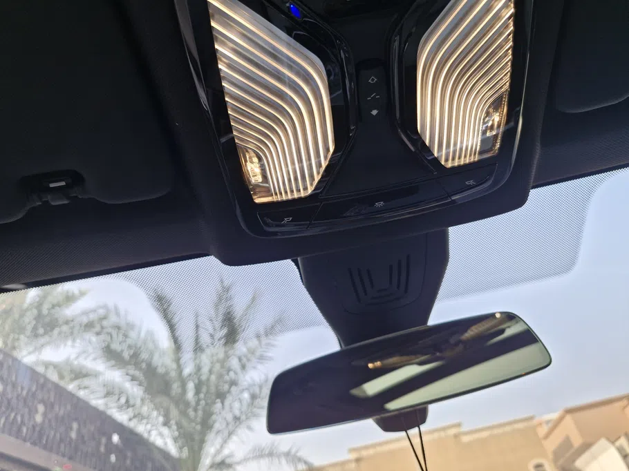 2023 BMW X Series 6 xDrive 40i 
