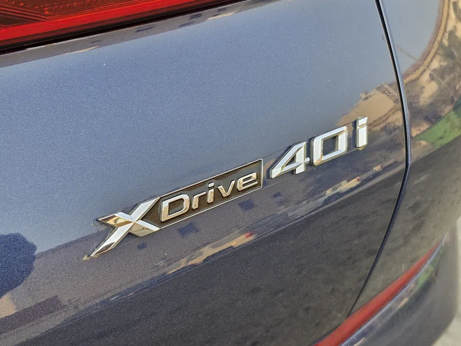 2023 BMW X Series 6 xDrive 40i 