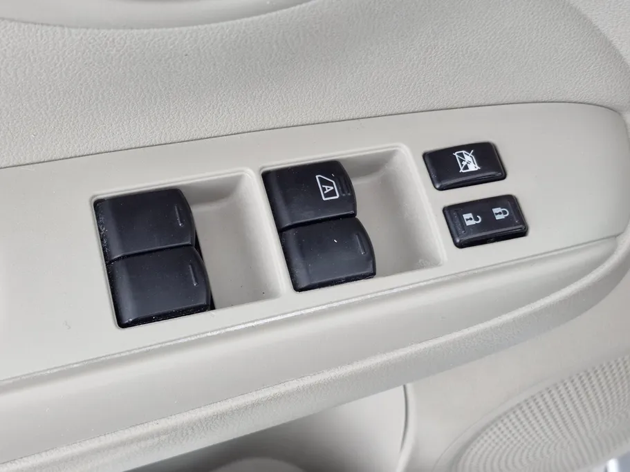 2022 Nissan Sunny SV Comfort 