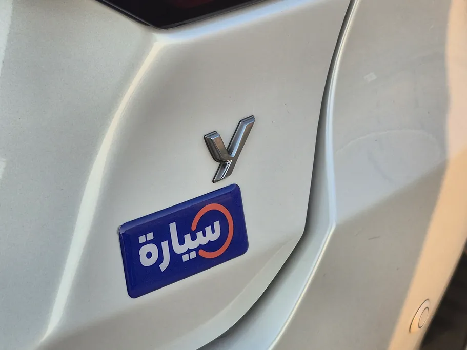 تويوتا يارس Y 2024 