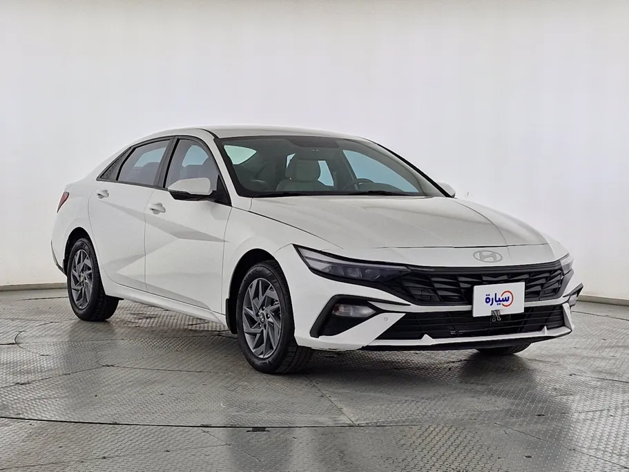 2024 Hyundai Elantra Smart 