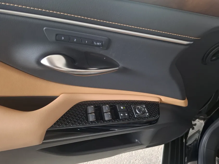 لكزس ES 350 CC 2025 