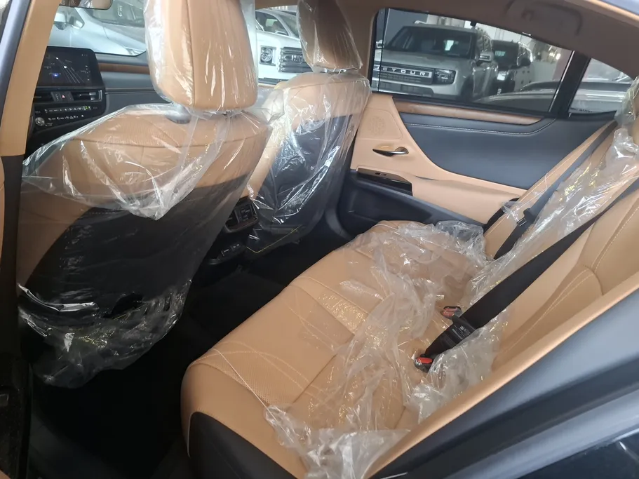 لكزس ES 350 CC 2025 