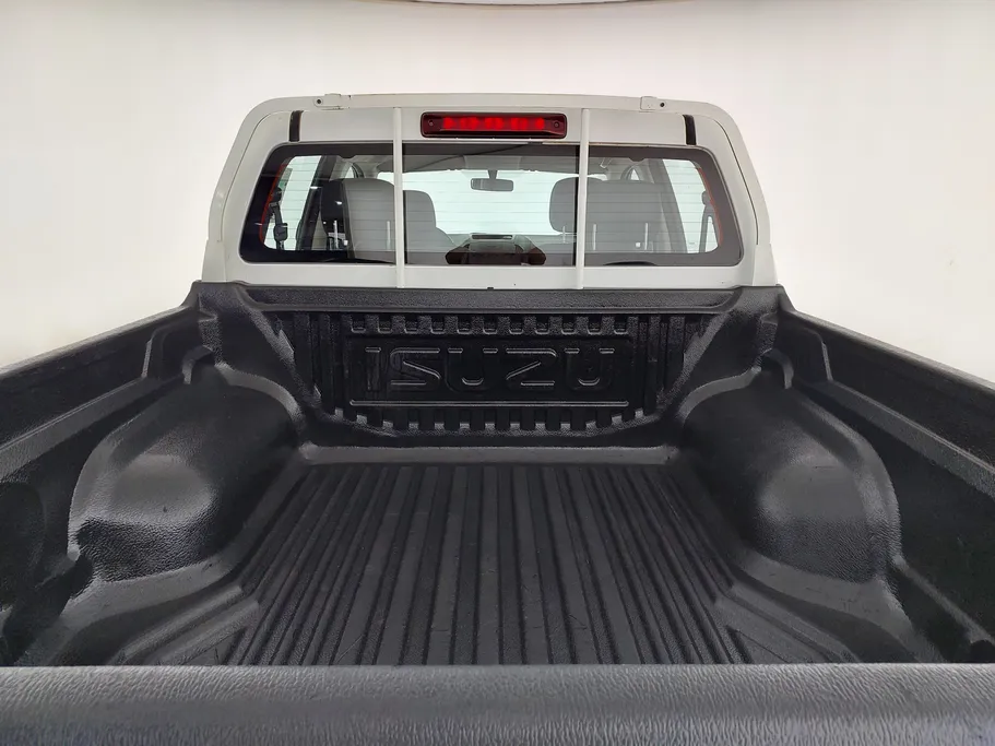 2025 ايسوزو D-max Double Cab 