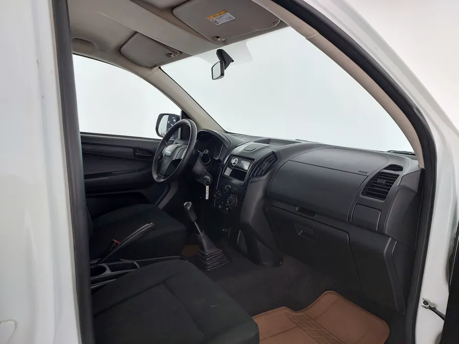 2025 ايسوزو D-max Double Cab 