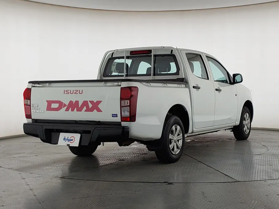 2025 ايسوزو D-max Double Cab 