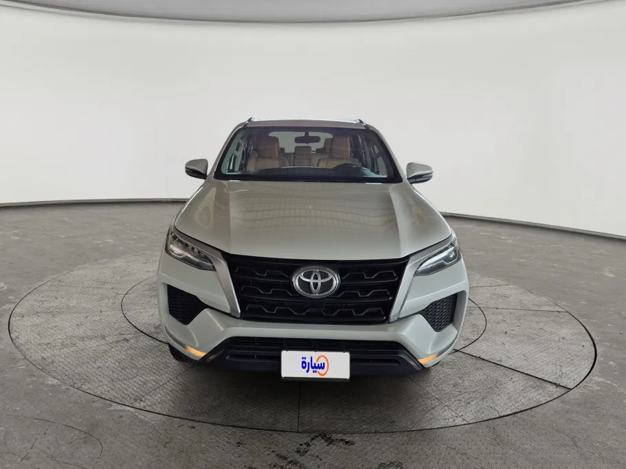 2024 Toyota Fortuner GX 