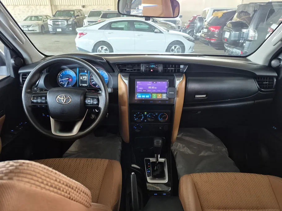 2024 Toyota Fortuner GX 