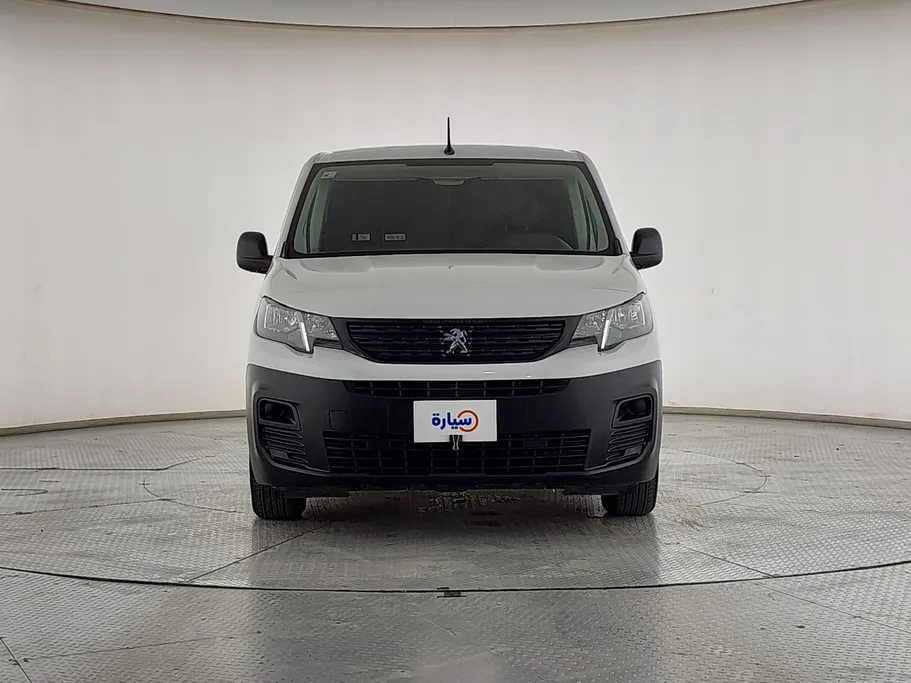 2024 Peugeot Partner Short van 