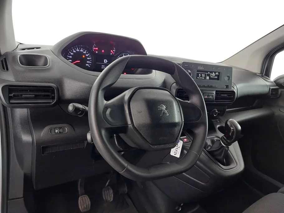 2024 Peugeot Partner Short van 
