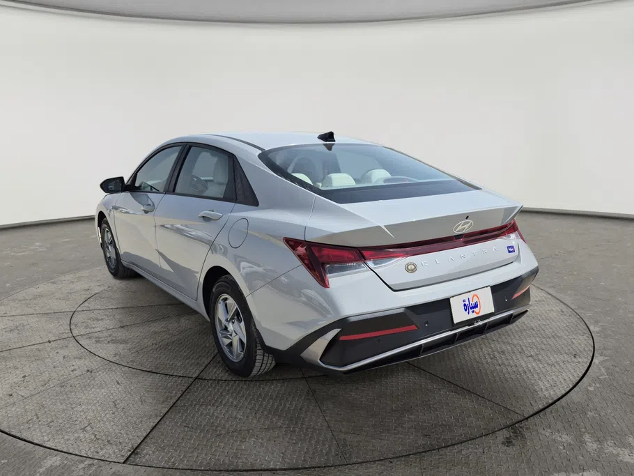 2024 هيونداي Elantra فلييت 
