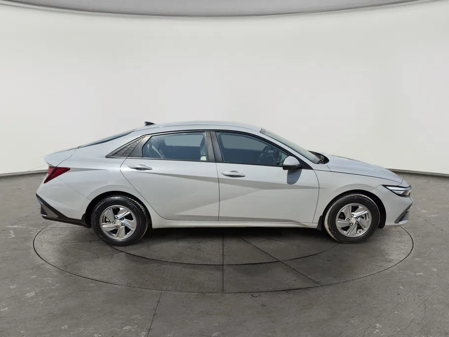 2024 هيونداي Elantra فلييت 