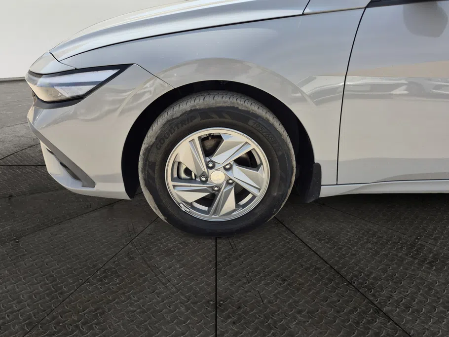 2024 هيونداي Elantra فلييت 