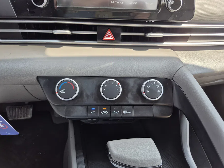 2024 هيونداي Elantra فلييت 