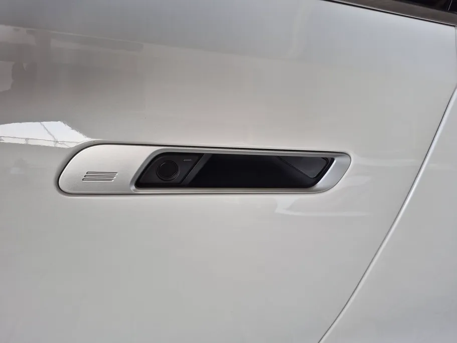 2024 BMW 7 Series 735i 